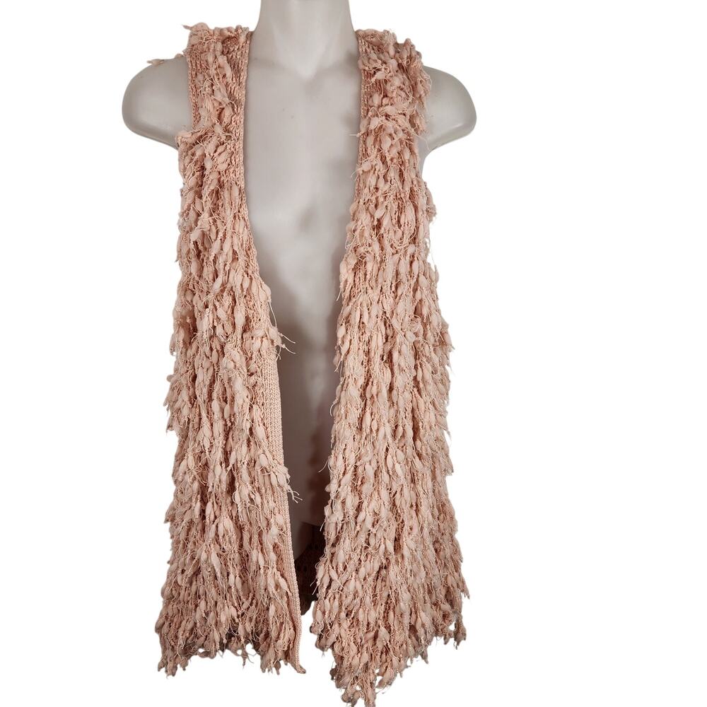 Cupio Women Cardigan Vest Medium Shaggy Fringe Pink Open Boho Hippie Grunge Knit